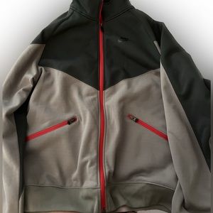 Men’s Nike Fit Therma coat